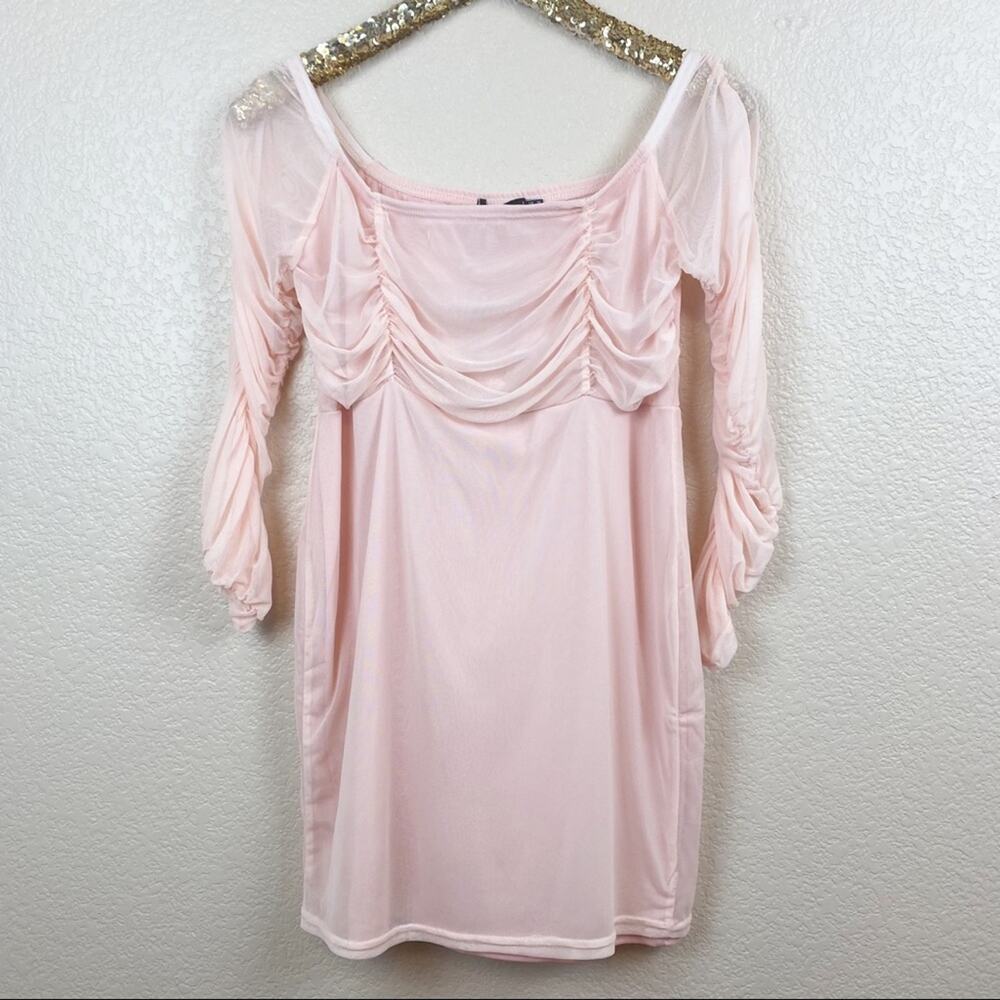 PrettyLittleThing • Blush Ruched Mesh Bardot Bodycon Dress